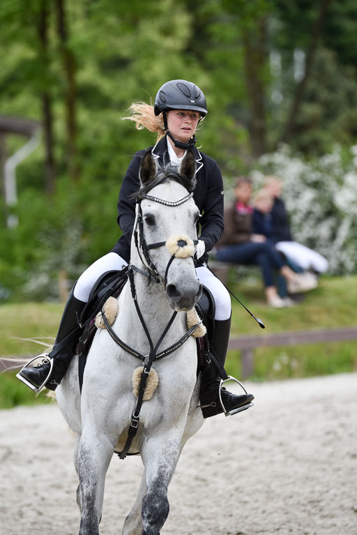  | 17052025 E Springen _290 