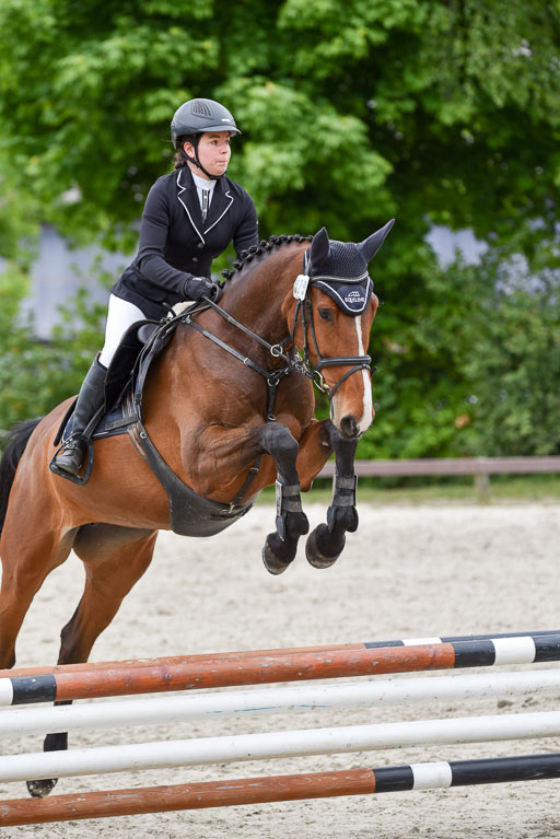  | 17052025 E Springen _310 