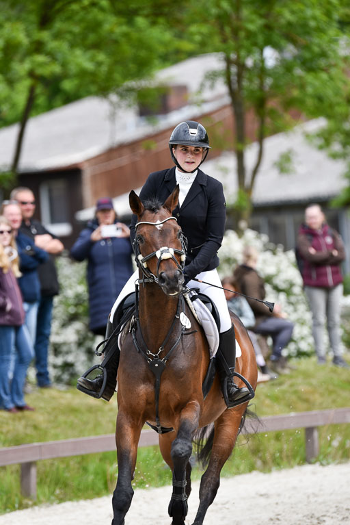  | 17052025 E Springen _317 