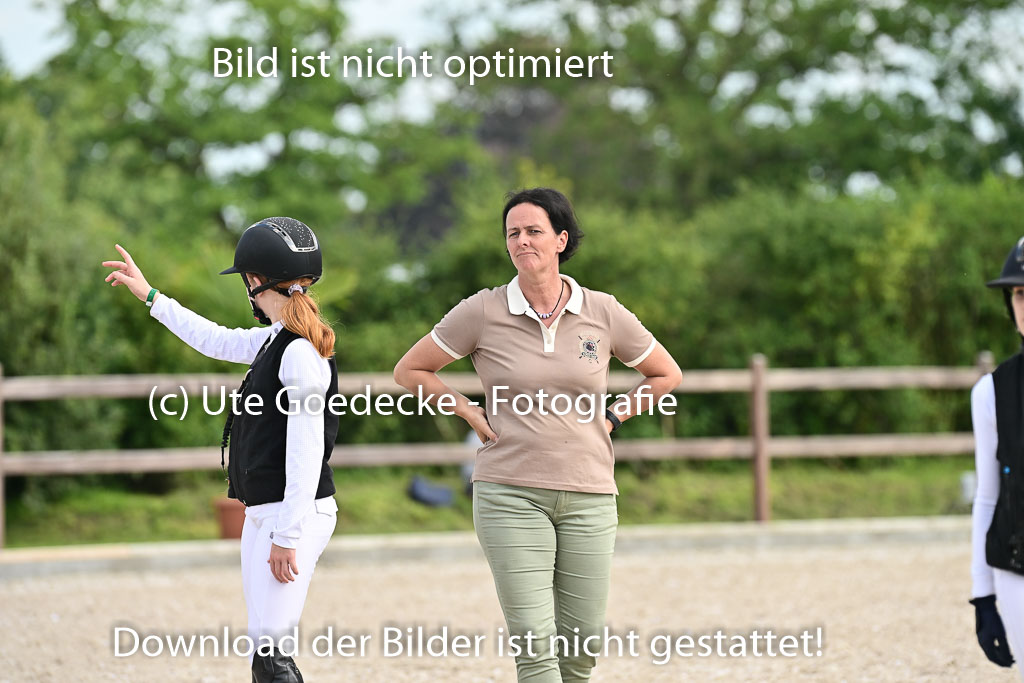Klein Offenseth  - Hengststation Hell | 26072025 A Springen _010 