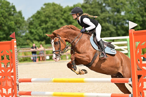 Klein Offenseth  - Hengststation Hell | 26072025 A Springen _027 