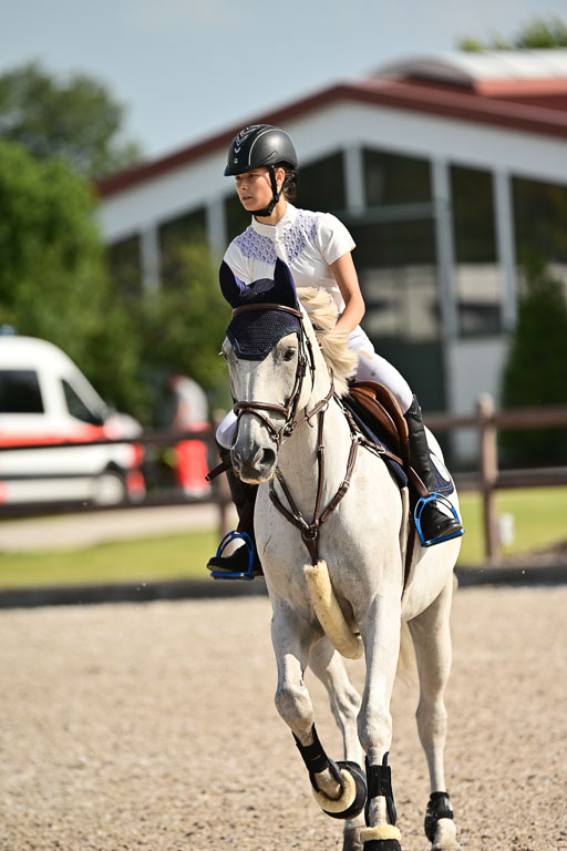 Klein Offenseth  - Hengststation Hell | 26072025 A Springen _162 