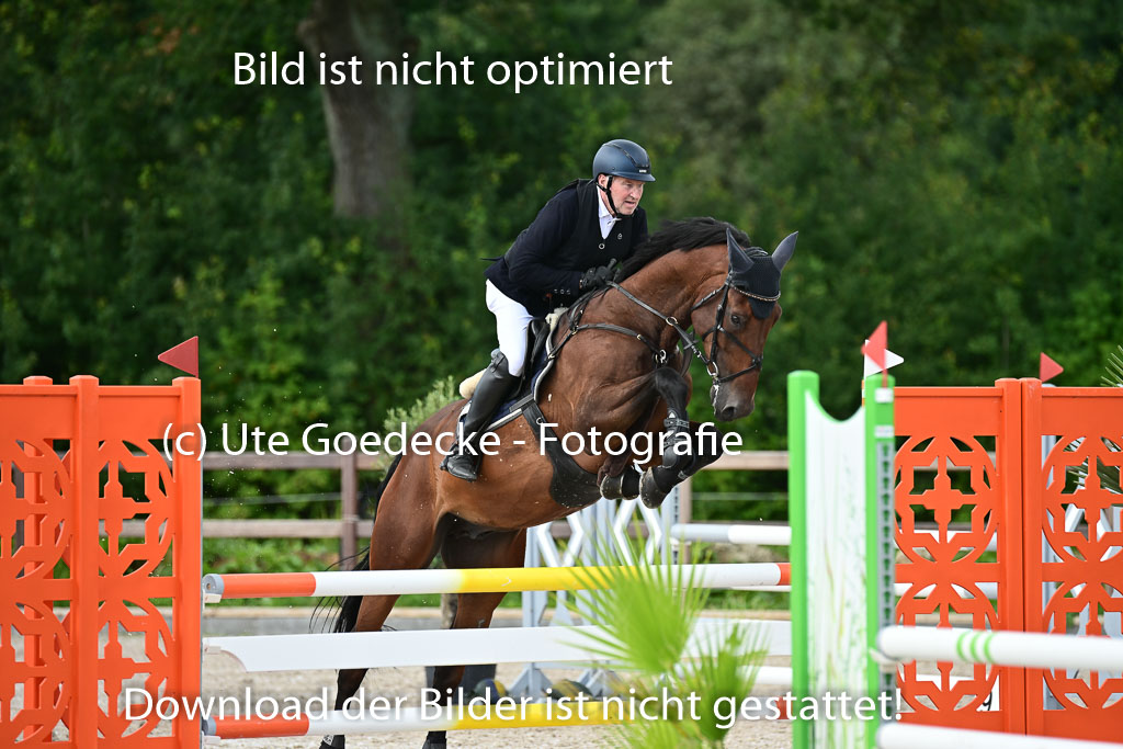 Klein Offenseth  - Hengststation Hell | 26072025 L Springen _039 