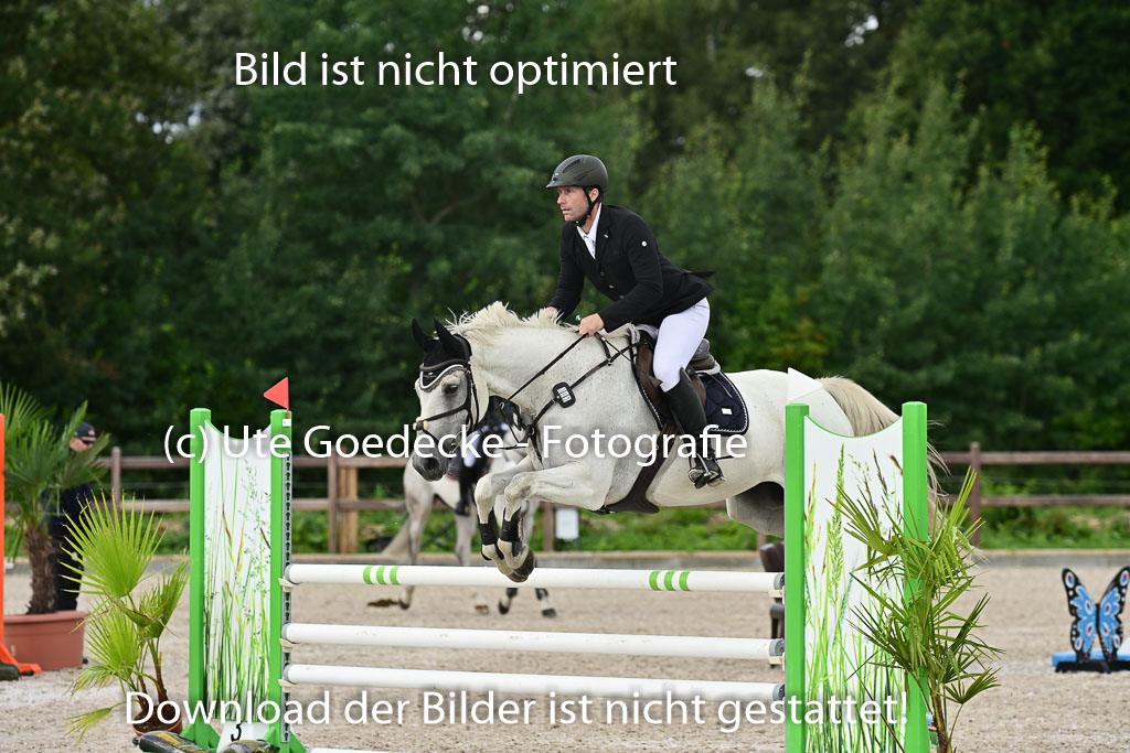 Klein Offenseth - Hengststation Hell | 26072025 L Springen _050