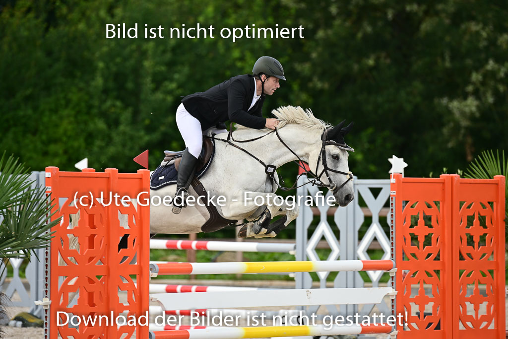 Klein Offenseth  - Hengststation Hell | 26072025 L Springen _052 