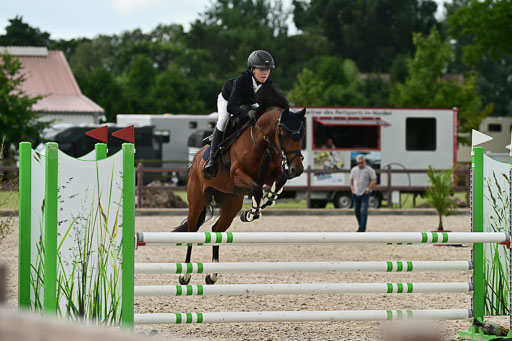 Klein Offenseth  - Hengststation Hell | 26072025 L Springen _130 