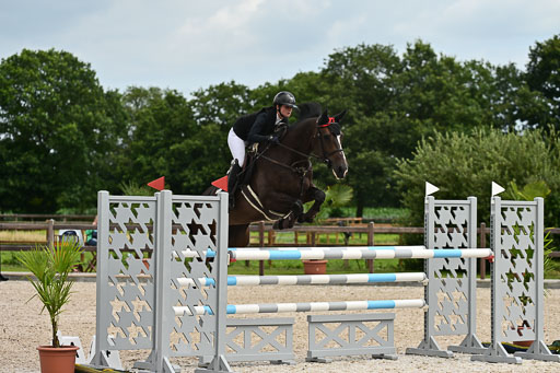 Klein Offenseth  - Hengststation Hell | 26072025 M++ Springen _02 