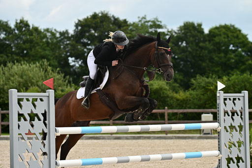 Klein Offenseth  - Hengststation Hell | 26072025 M++ Springen _16 