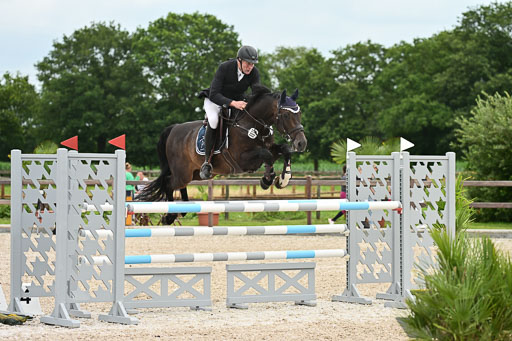 Klein Offenseth  - Hengststation Hell | 26072025 M++ Springen _41 