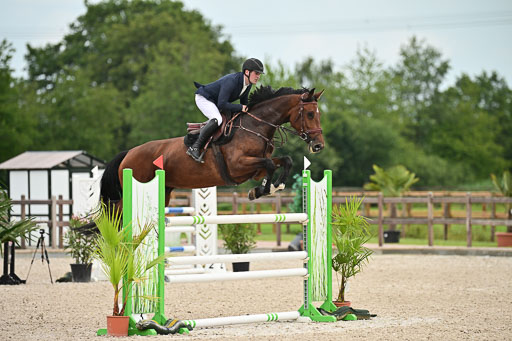 Klein Offenseth  - Hengststation Hell | 26072025 M++ Springen _45 