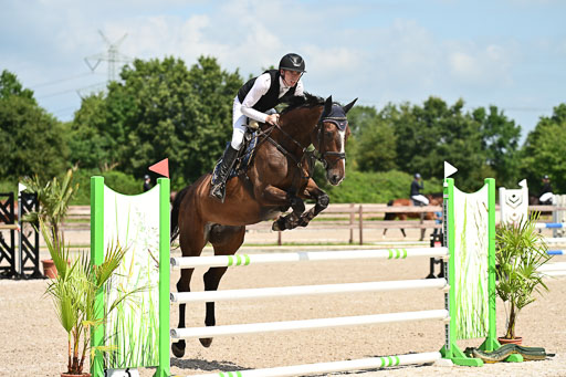 Klein Offenseth  - Hengststation Hell | 26072025 M+ Springen _024 