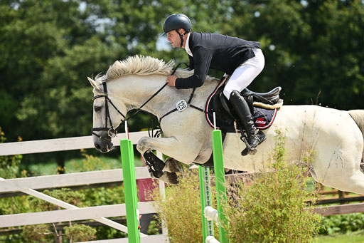 Klein Offenseth  - Hengststation Hell | 26072025 M+ Springen _145 