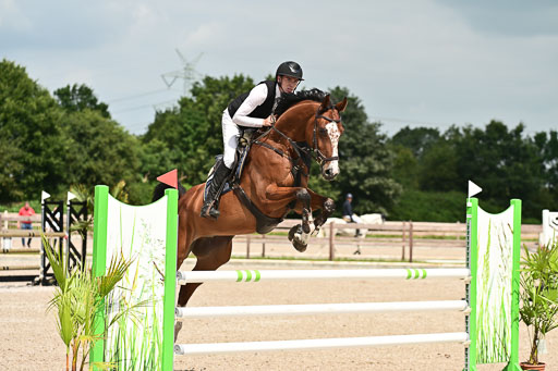 Klein Offenseth  - Hengststation Hell | 26072025 M+ Springen _166 