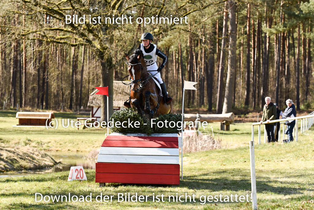  | Comaan  --- Alina DIBOWSKI (GER)_3 