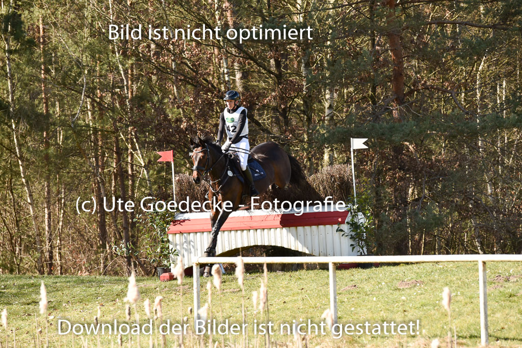  | Grazia K  -- Anna SIEMER (GER) 