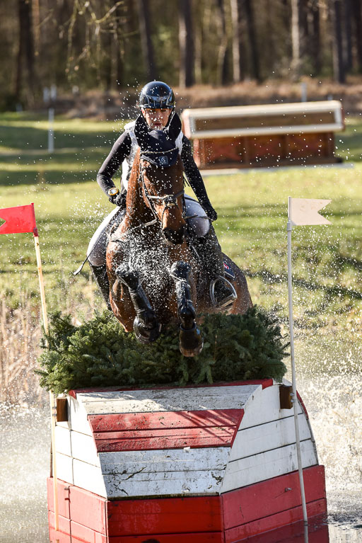  | Bluefields For Cello  -- Grace KAY (AUS)_05 