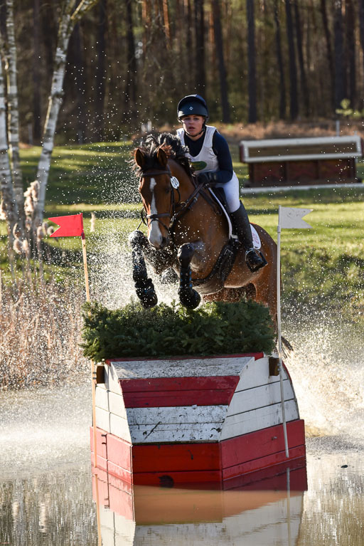  | Canna There He Is  -- Anne KOK (NED)_06 