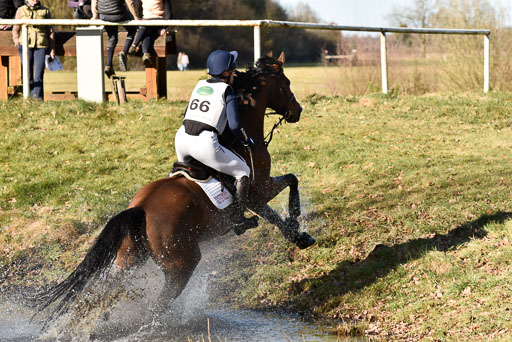  | Canna There He Is  -- Anne KOK (NED)_11 