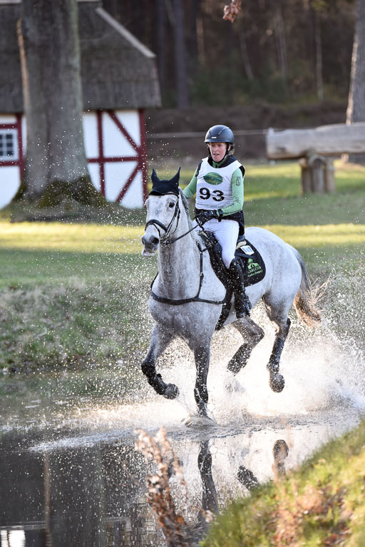  | Carlitos Quidditch K   --- Malin HANSEN-HOTOPP (GER)_02 