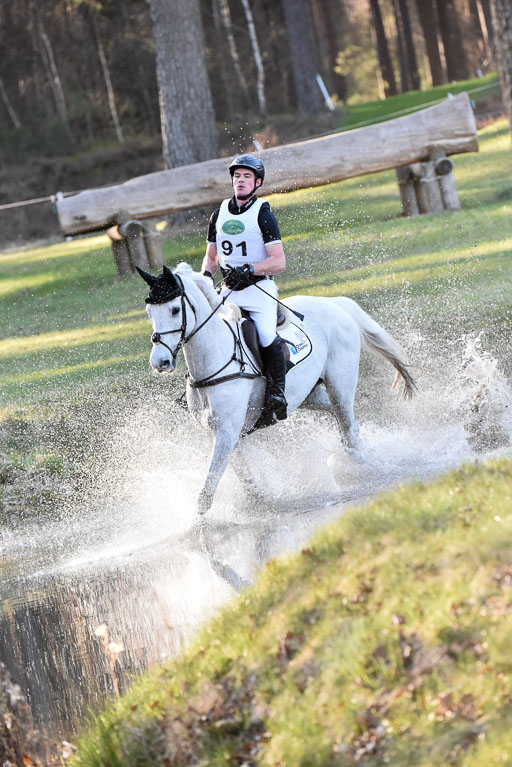  | Caspara 6 --  Konstantin HARTING (GER)_04 