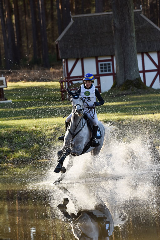  | Caspian 15 -   Louise ROMEIKE (SWE_13 