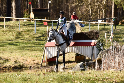  | Dinathia  -- Sara ALGOTSSON OSTHOLT (SWE)_02 