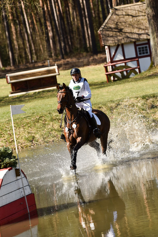  | EQUISTROs Siena just do it -- Ingrid KLIMKE (GER)_04 