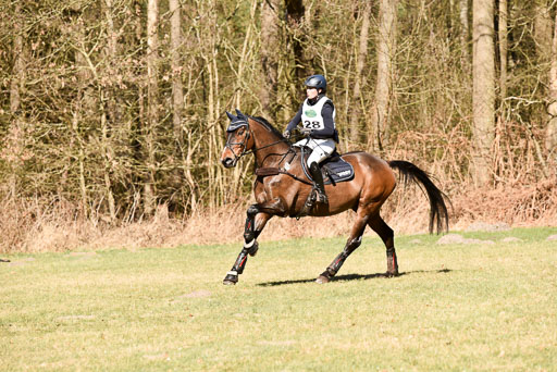  | Grand Prix Iwest  --- Nina SCHULTES (GER) 