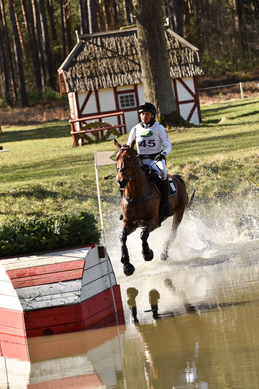  | Mathurin V-D Vogelzang  -- Brooke SCHMID (SUI)_05 