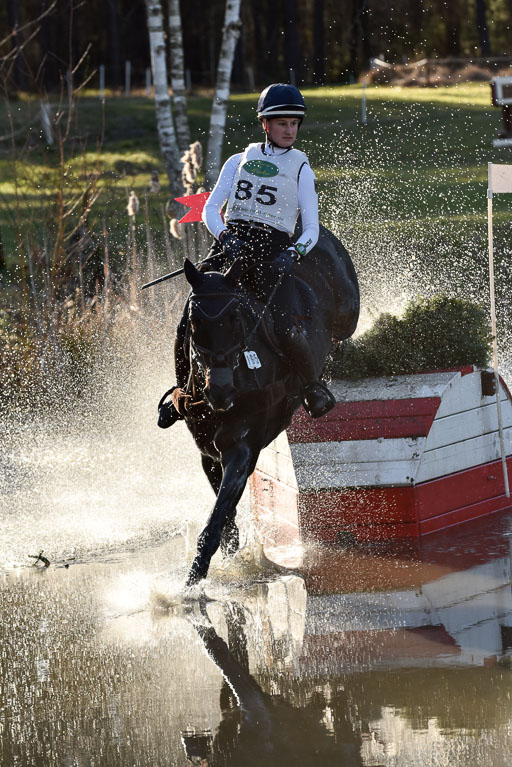  | Niagara de Champenotte  -- Hedda VOGLER (GER)_5 