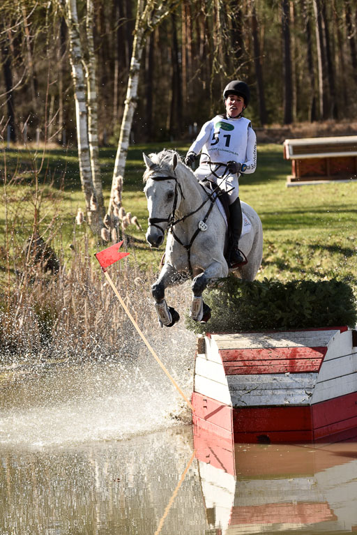  | Ukario R  -- Merel BLOM-HULSMAN (NED)_06 