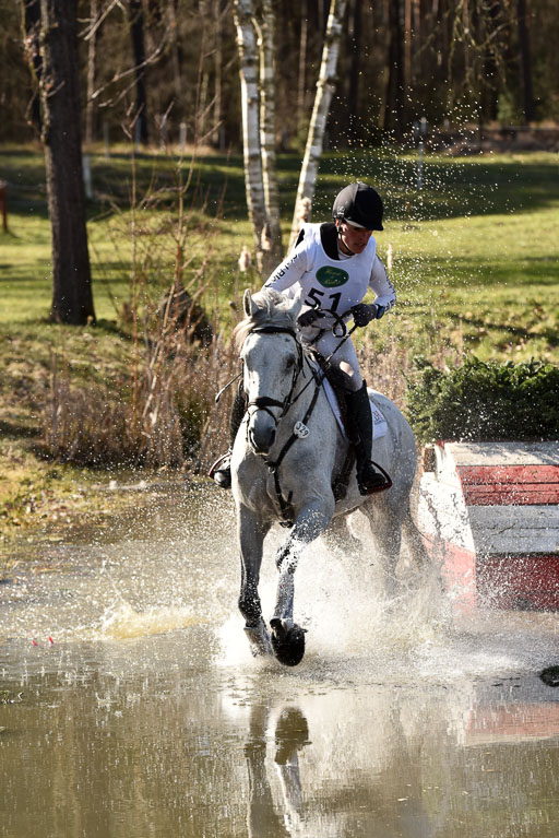  | Ukario R  -- Merel BLOM-HULSMAN (NED)_08 