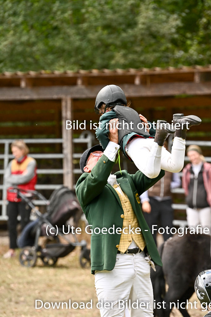  | 27092025  Führzügel WB _351 