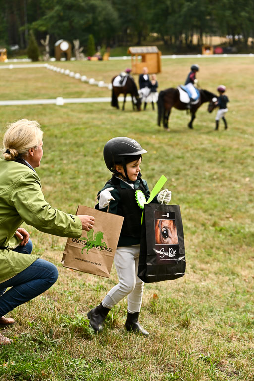  | 27092025  Führzügel WB _327 