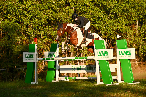  | 28092025 Springen Intro _030 