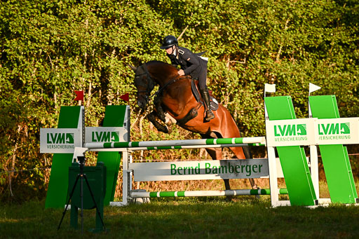  | 28092025 Springen Intro _035 