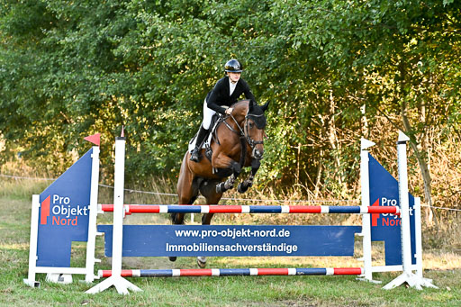  | 28092025 Springen Intro _036 