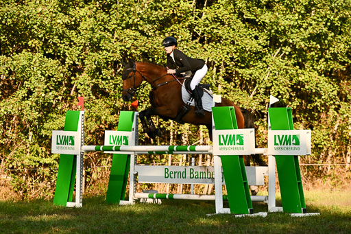  | 28092025 Springen Intro _039 