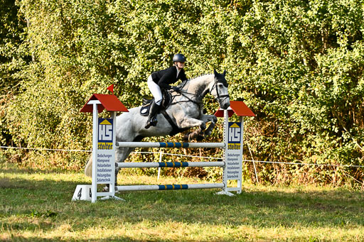  | 28092025 Springen Intro _041 