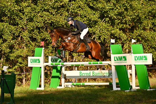  | 28092025 Springen Intro _069 