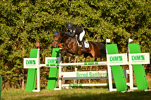  | 28092025 Springen Intro _081 