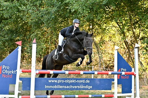  | 28092025 Springen Intro _082 