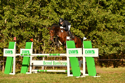  | 28092025 Springen Intro _104 