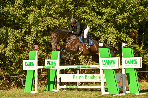  | 28092025 Springen Intro _120 