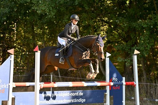  | 28092025 Springen Intro _147 