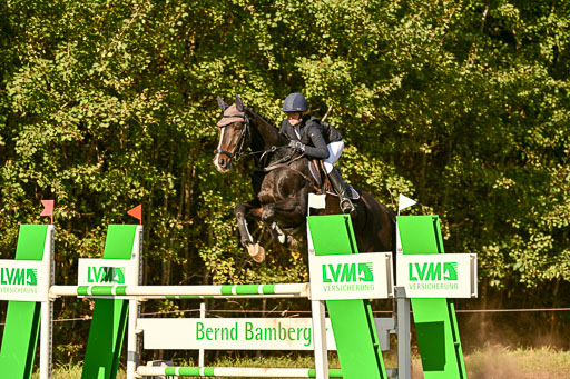  | 28092025 Springen Intro _172 