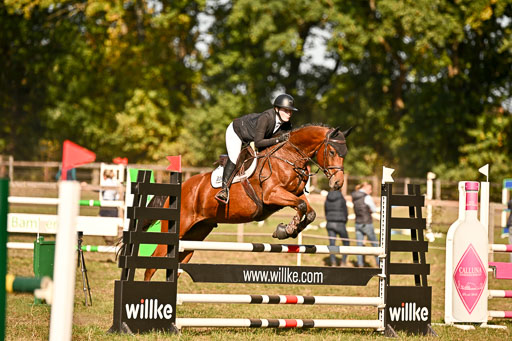  | 28092025 Springen Intro _220 