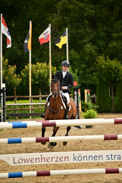  | 06072025 Springen VL _100 