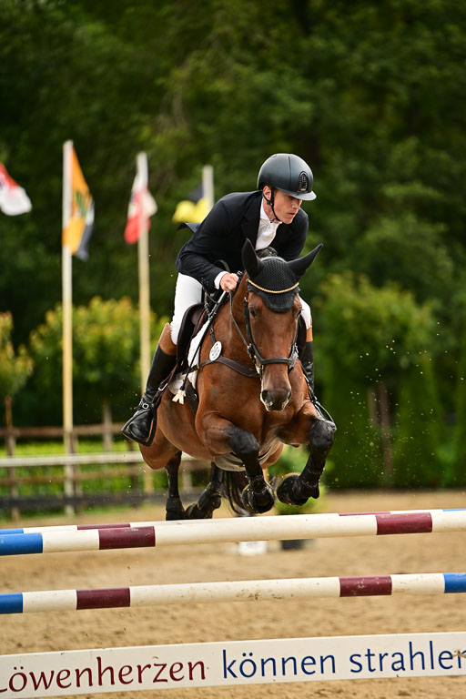  | 06072025 Springen VL _102 