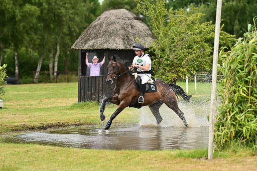  | 05072025 XC VA 1Abt _256 